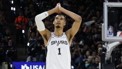 [腾讯全场集锦]🏀马刺38分大胜森林狼扳成1-1！文班26分钟19+15 华子13中5